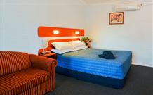 Rest Point Motor Inn And Hereford Steakhouse - Glen Innes - Kingaroy Accommodation 2