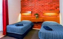 Rest Point Motor Inn And Hereford Steakhouse - Glen Innes - Kingaroy Accommodation 6