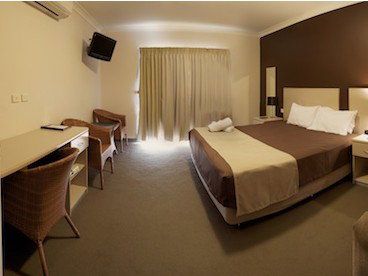 Warners At The Bay - Kingaroy Accommodation 1