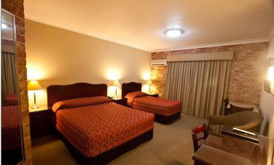 Endeavour Court Motor Inn - Kingaroy Accommodation 2