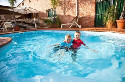 Endeavour Court Motor Inn - Kingaroy Accommodation 3