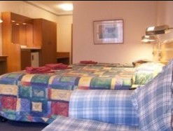 Adelong Motel - Kingaroy Accommodation 4