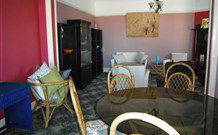 Stockton Beach House - Kingaroy Accommodation 5