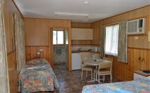 Husky Style - Kingaroy Accommodation 6
