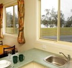 Mavis's Kitchen and Cabins - Kingaroy Accommodation