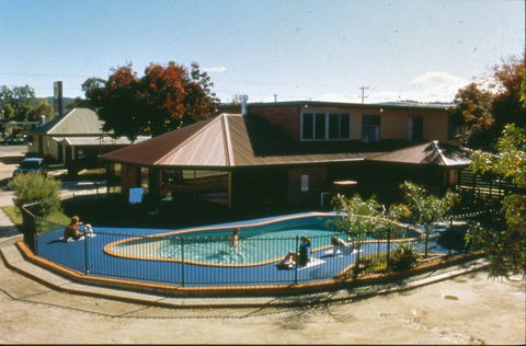 Albury-Wodonga YHA - Kingaroy Accommodation 0