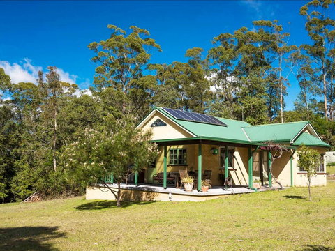 Narrawallee Creek Studio - Kingaroy Accommodation 0