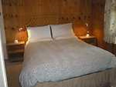 Fairview Farm Cottages - Kingaroy Accommodation 0