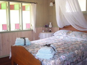 Flora Alba Accommodation - Kingaroy Accommodation 0