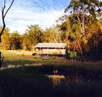 Possum's Hollow and Hooter's Hut - Kingaroy Accommodation