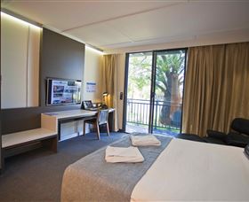 Kings Park Accommodation - Kingaroy Accommodation 0