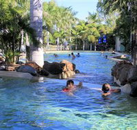 Aussie Outback Oasis Cabin and Van Village - Kingaroy Accommodation