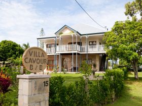 Villa Cavour Hervey Bay - Kingaroy Accommodation 0