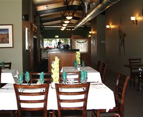 Dooleys Tavern And Motel Springsure - Kingaroy Accommodation 2