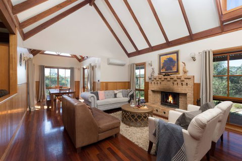Elderslie House - Kingaroy Accommodation 3