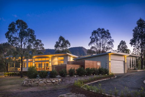 Elderslie House - Kingaroy Accommodation 136