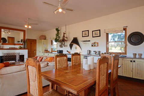 Elderslie House - Kingaroy Accommodation 92