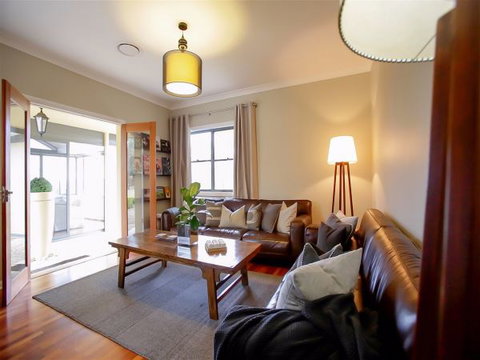 Elderslie House - Kingaroy Accommodation 145