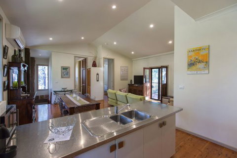 Elderslie House - Kingaroy Accommodation 128