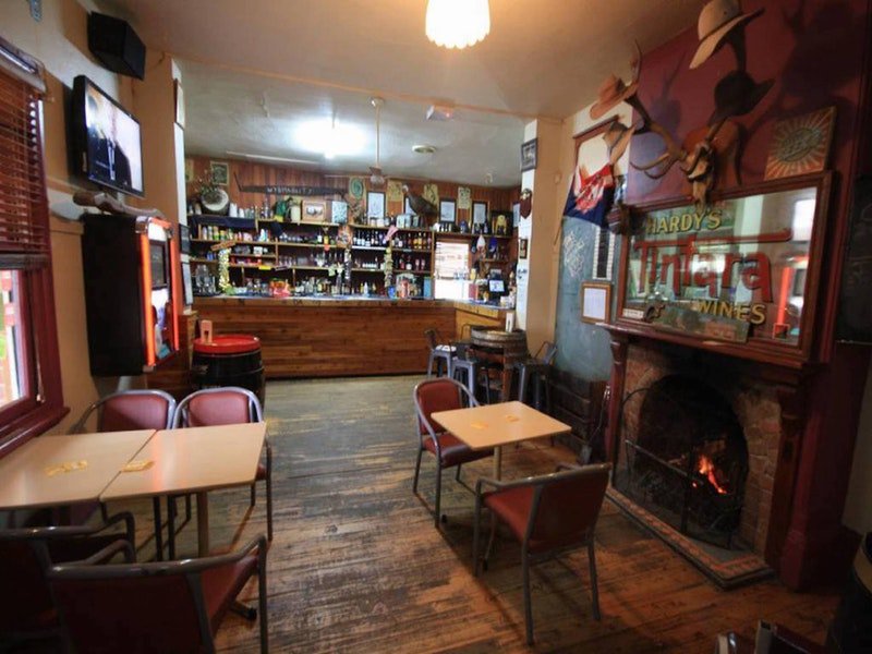 Moonan Flat NSW Kingaroy Accommodation