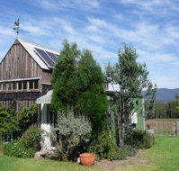 Runnymeade Garden Studio Bed and Breakfast - Kingaroy Accommodation