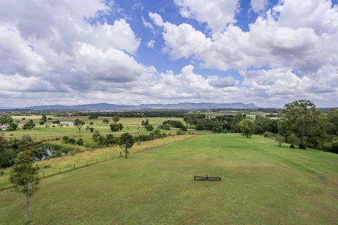 Vineyard Hill Resort - Kingaroy Accommodation 2