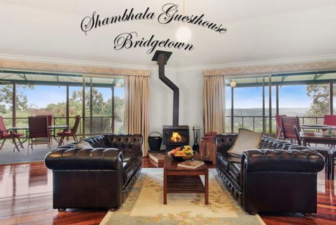 Shambhala Guesthouse - Kingaroy Accommodation 6