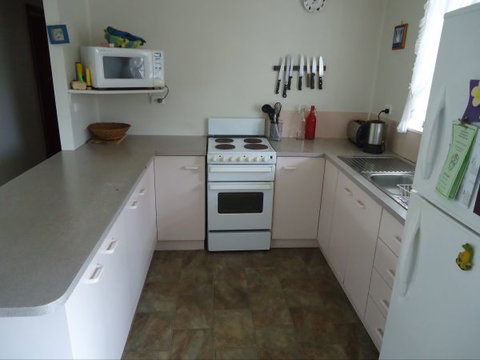 Palais D'Amor At Greenwell Point - Kingaroy Accommodation 62