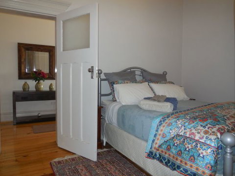 Book Keepers Cottage Waikerie - Kingaroy Accommodation 2