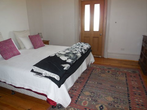 Book Keepers Cottage Waikerie - Kingaroy Accommodation 3