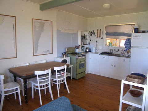 Palais D'Amor At Greenwell Point - Kingaroy Accommodation 82