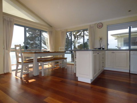 Palais D'Amor At Greenwell Point - Kingaroy Accommodation 130
