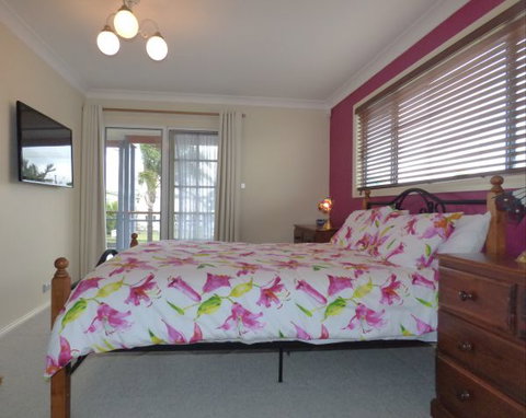 Palais D'Amor At Greenwell Point - Kingaroy Accommodation 133