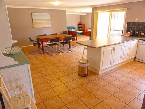 Palais D'Amor At Greenwell Point - Kingaroy Accommodation 120