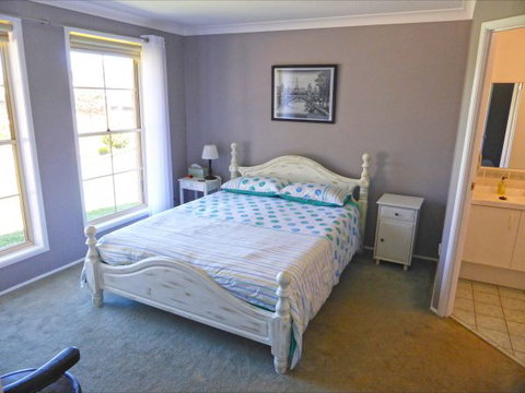 Palais D'Amor At Greenwell Point - Kingaroy Accommodation 126