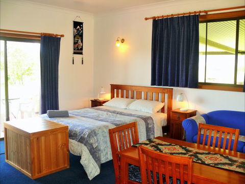 Arrowee House - Kingaroy Accommodation 1
