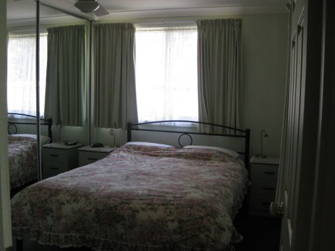 Grantham House  Pet Friendly Holiday Home - Kingaroy Accommodation 6