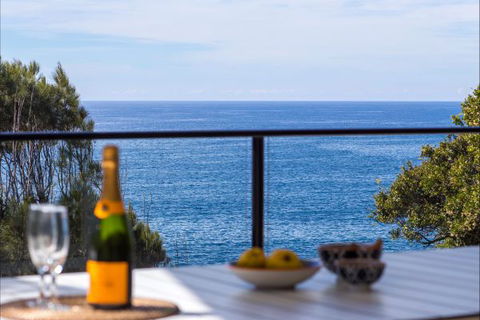 Seacliff Mollymook - Kingaroy Accommodation 0