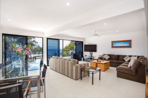 Seacliff Mollymook - Kingaroy Accommodation 3