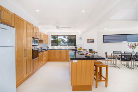 Seacliff Mollymook - Kingaroy Accommodation 4