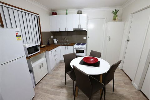 Waratah Beach Breaks - Kingaroy Accommodation 5