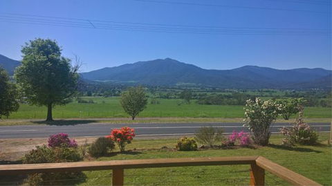 KVH Panorama - Kingaroy Accommodation 6