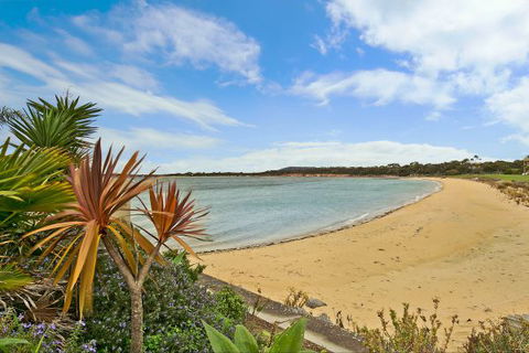 SALT Waterfront Apartment - Kingaroy Accommodation 9
