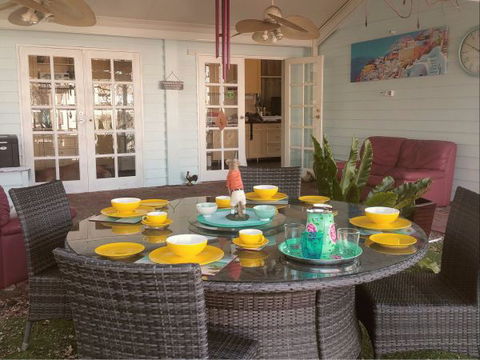 Must Love Dogs B&B And Self-Contained Cottage - Kingaroy Accommodation 3