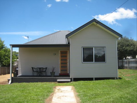 Sapphire Cottage - Kingaroy Accommodation 0