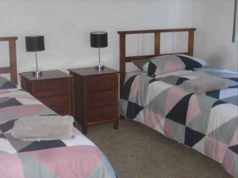 Sapphire Cottage - Kingaroy Accommodation 3