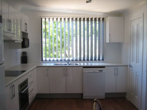 Sapphire Cottage - Kingaroy Accommodation 8