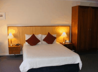 Ocean Beach Hotel - Kingaroy Accommodation 0