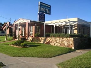 Golden Chain Murray River Motel - Kingaroy Accommodation 0
