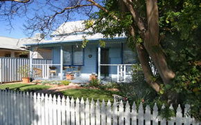 Penny's Cottage - Kingaroy Accommodation 0